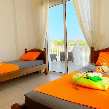Carilisto Villas Big 4 Bedrooms In Center Of Ayia Napa Exterior photo